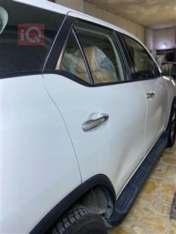 تۆیۆتا فۆرچێنەر